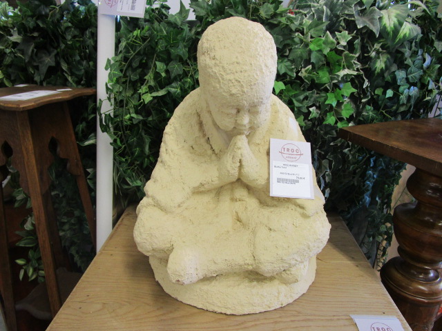 <p>Budha Totol<br />75,00 € T.T.C<br /><a href="/Article/2198?type=neuf" style="color:white;" target="_blank">Lien vers l&#39;article</a></p>