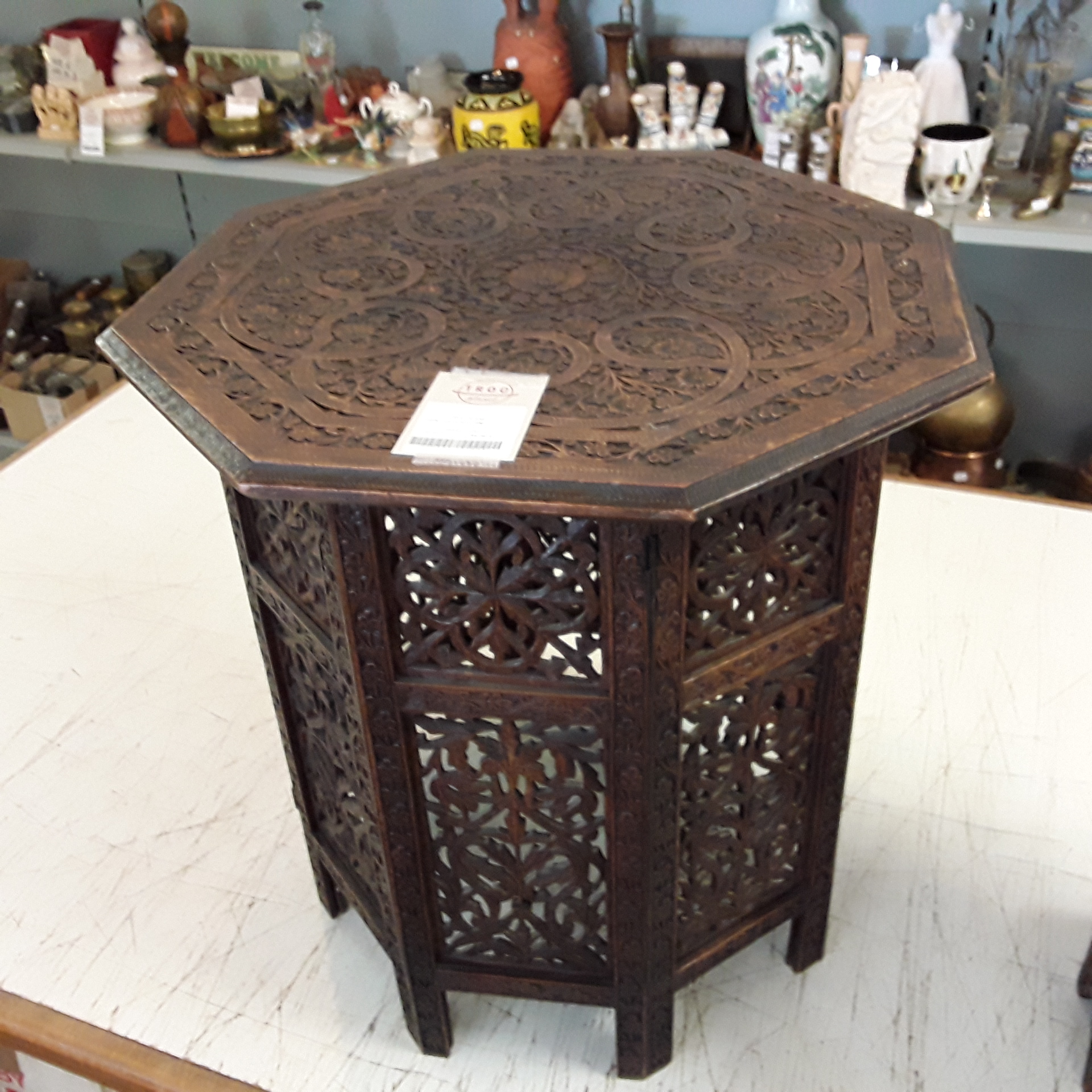 <p>Table marocaine GM<br />95,00 € T.T.C<br /><a href="/Article/121631?type=depose" style="color:white;" target="_blank">Lien vers l&#39;article</a></p>