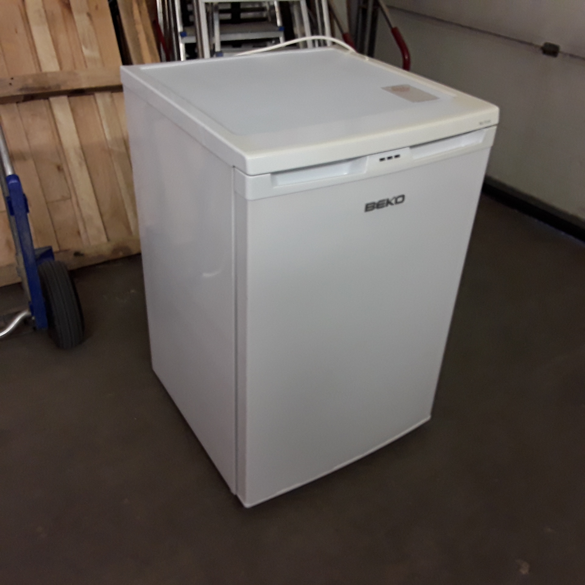 <p>Congélateur BEKO No Frost<br />80,00 € T.T.C<br /><a href="/Article/122668?type=depose" style="color:white;" target="_blank">Lien vers l&#39;article</a></p>