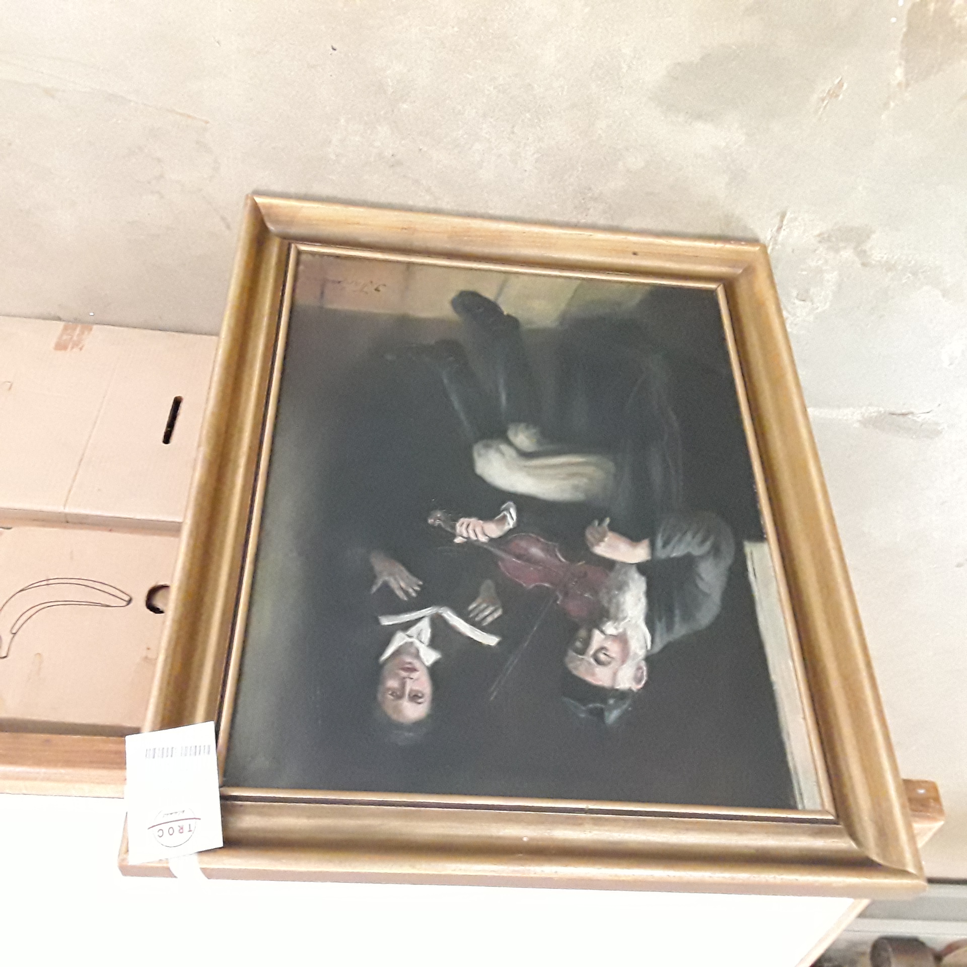 <p>Peinture violoniste<br />40,00 € T.T.C<br /><a href="/Article/122572?type=depose" style="color:white;" target="_blank">Lien vers l&#39;article</a></p>