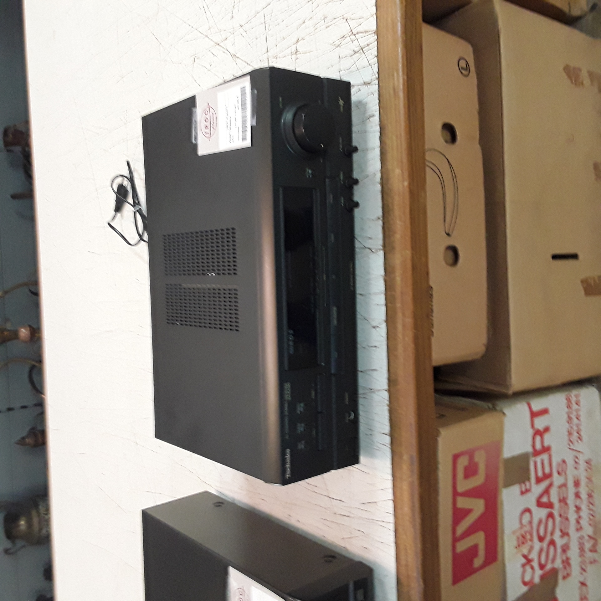 <p>Ampli Technics<br />ACS<br />40,00 € T.T.C<br /><a href="/Article/123340?type=depose" style="color:white;" target="_blank">Lien vers l'article</a></p>