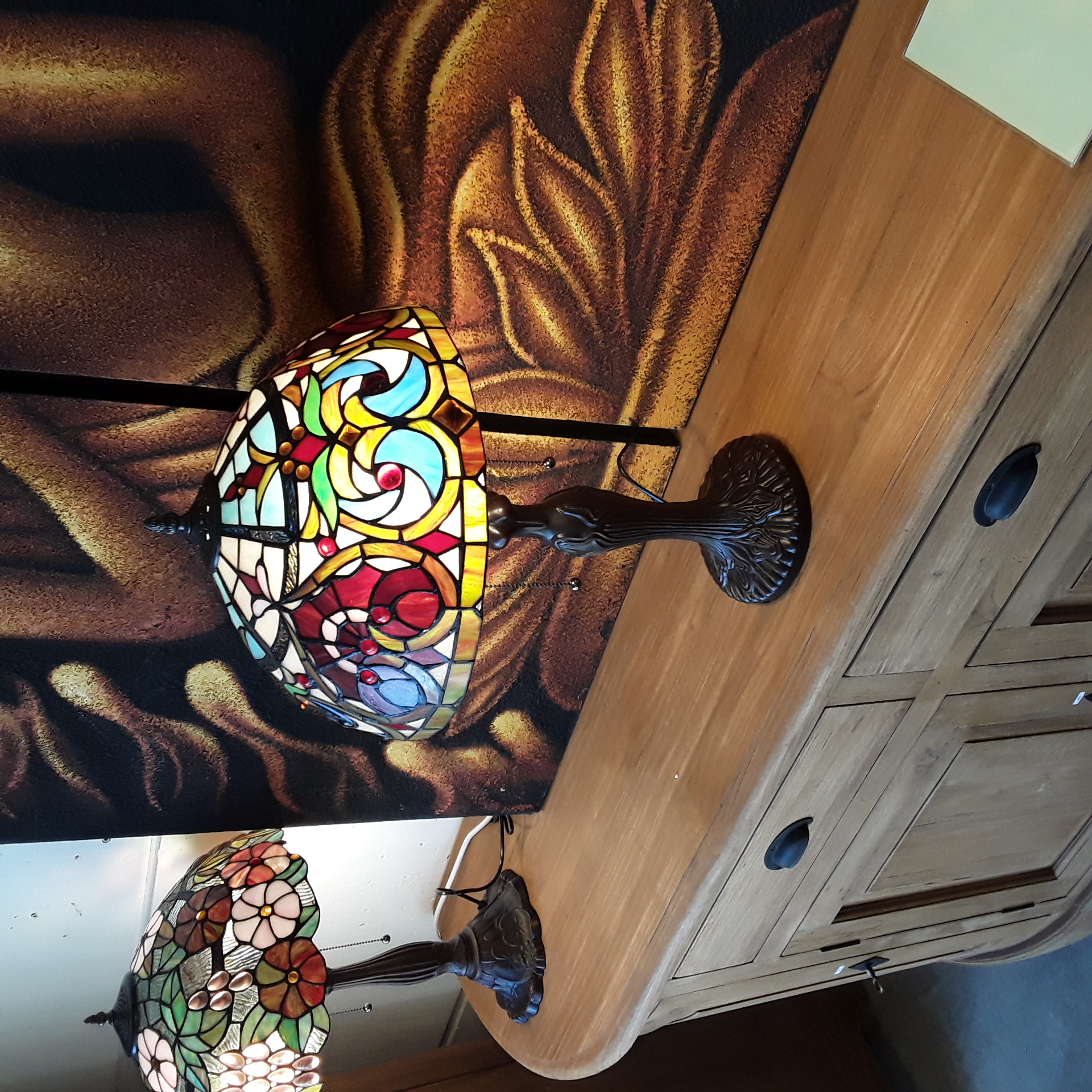 <p>Lampe Tiffany Luxe GM<br />349,00 € T.T.C<br /><a href="/Article/4057?type=neuf" style="color:white;" target="_blank">Lien vers l'article</a></p>