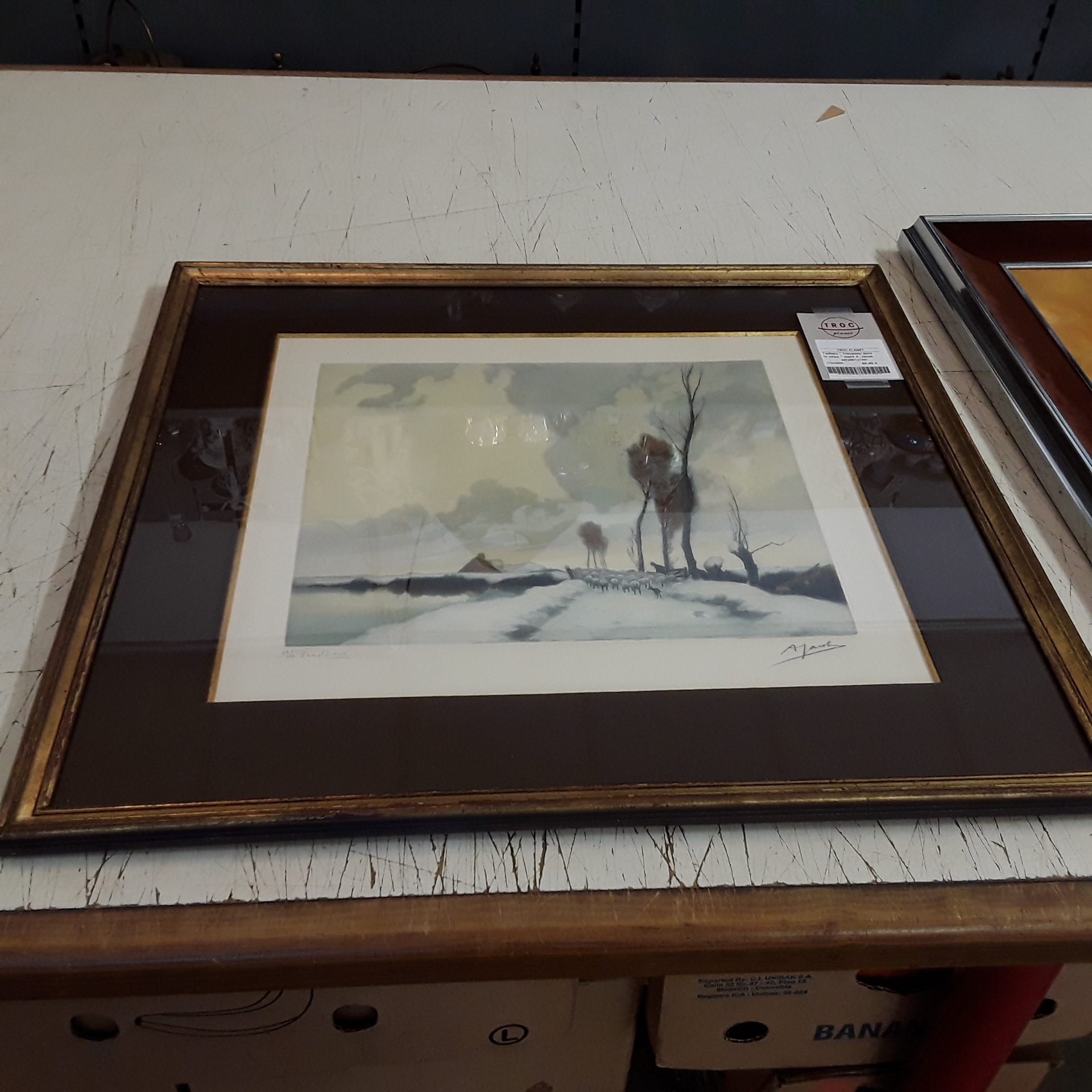 <p>Tableau " Troupeau dans<br />la neige " signé A. Jacob<br />36,00 € T.T.C<br /><a href="/Article/121391?type=depose" style="color:white;" target="_blank">Lien vers l&#39;article</a></p>