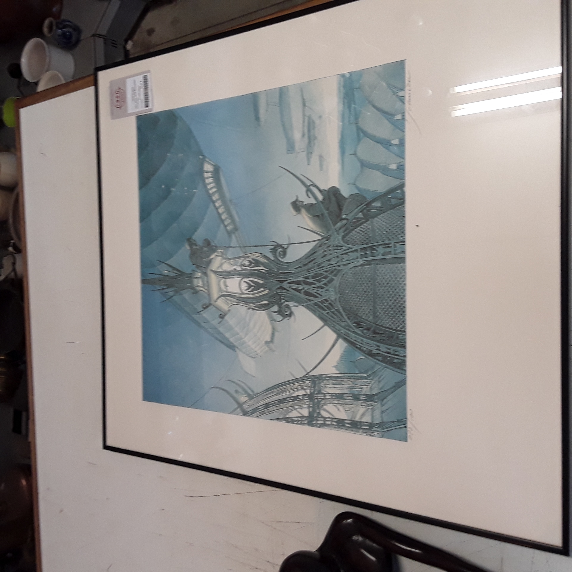 <p>Litho sous verre dirigeables <br />numérotée<br />50,00 € T.T.C<br /><a href="/Article/124082?type=depose" style="color:white;" target="_blank">Lien vers l'article</a></p>