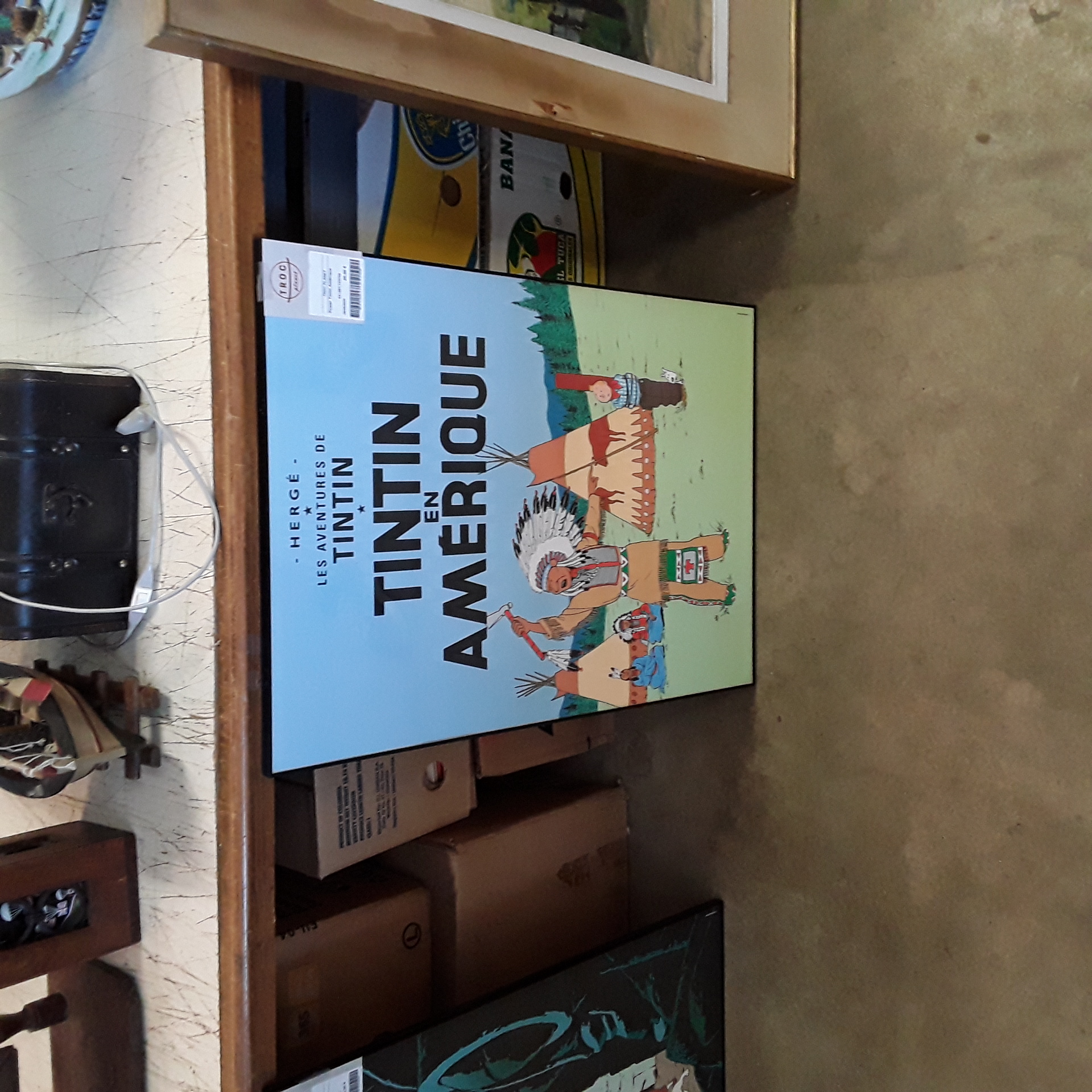 <p>Poster Tintin Amérique<br />20,00 € T.T.C<br /><a href="/Article/123708?type=depose" style="color:white;" target="_blank">Lien vers l'article</a></p>