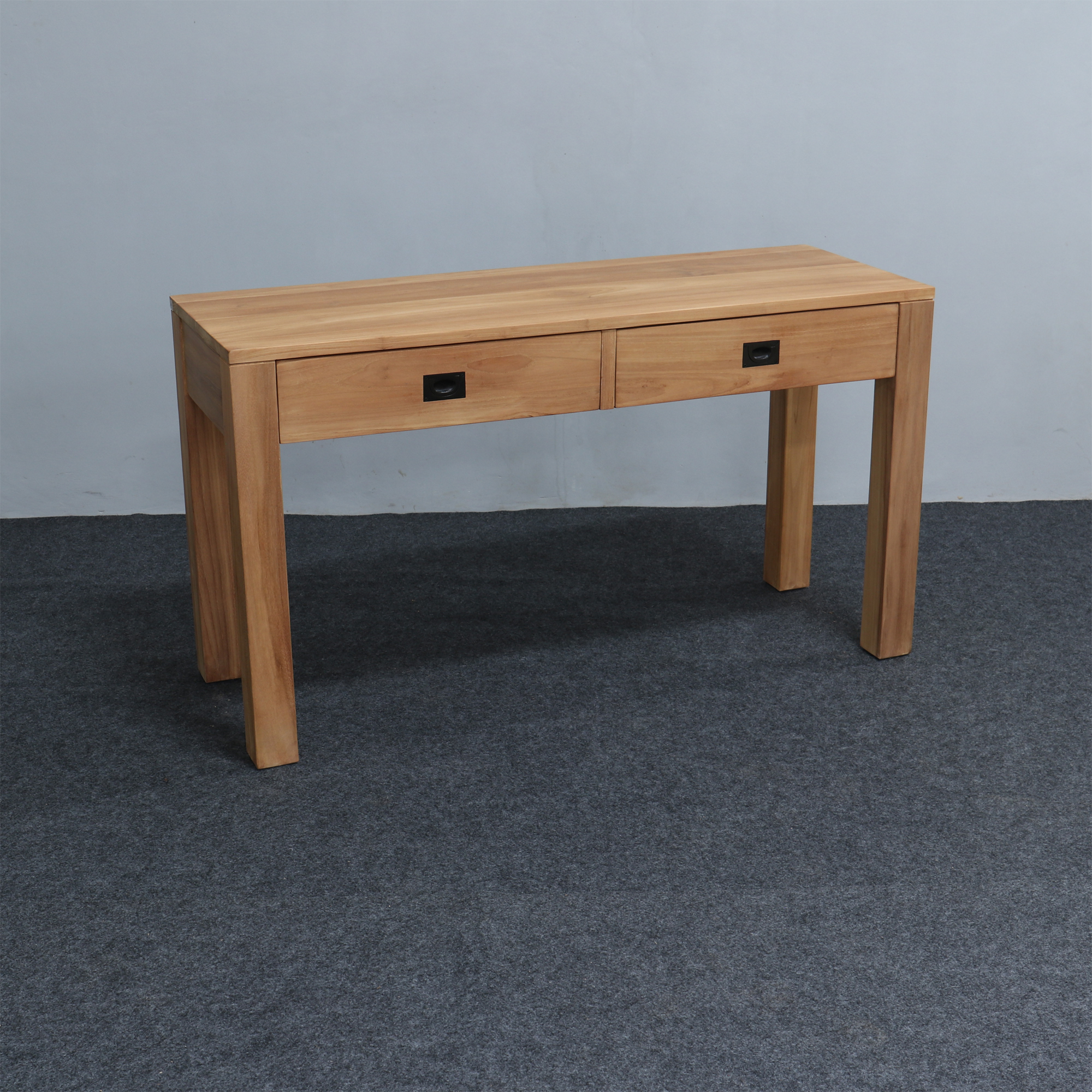 <p>Console bureau Teck (567)<br />140 x 50 x H 78 Cm<br />549,00 € T.T.C<br /><a href="/Article/4603?type=neuf" style="color:white;" target="_blank">Lien vers l&#39;article</a></p>
