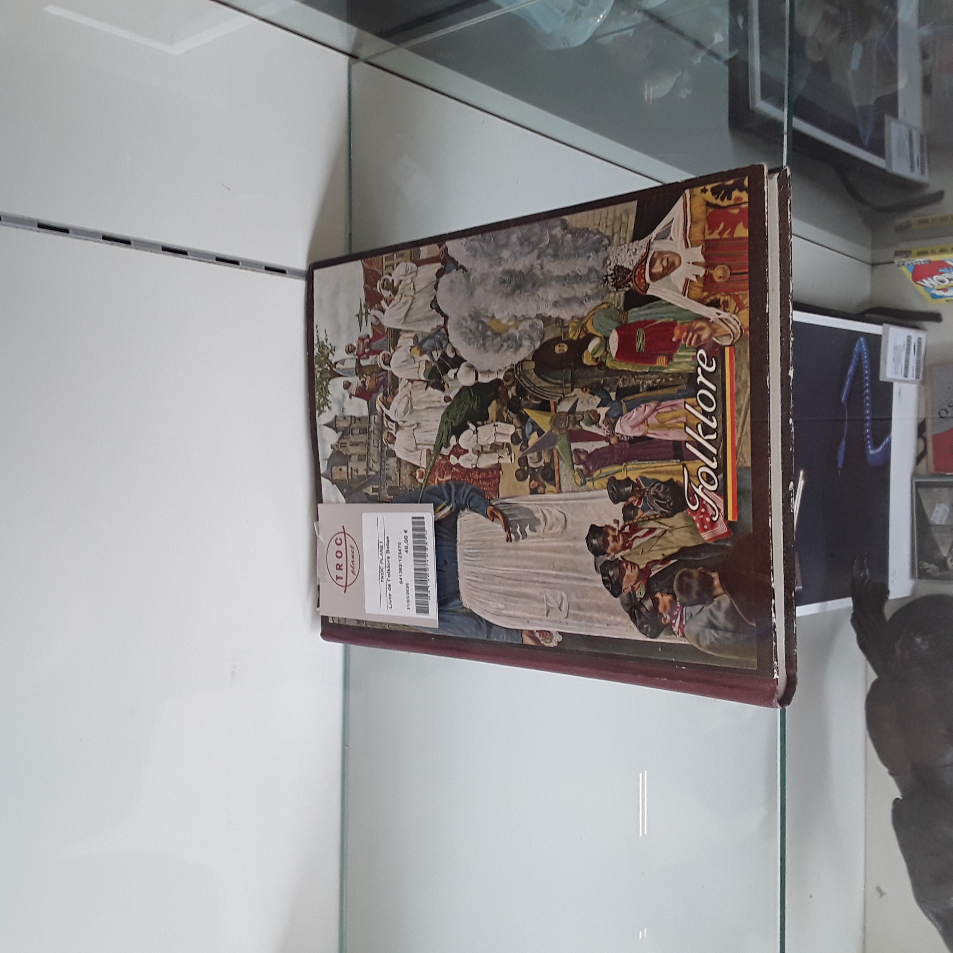 <p>Livre de Folklore Belge<br />40,00 € T.T.C<br /><a href="/Article/123470?type=depose" style="color:white;" target="_blank">Lien vers l'article</a></p>