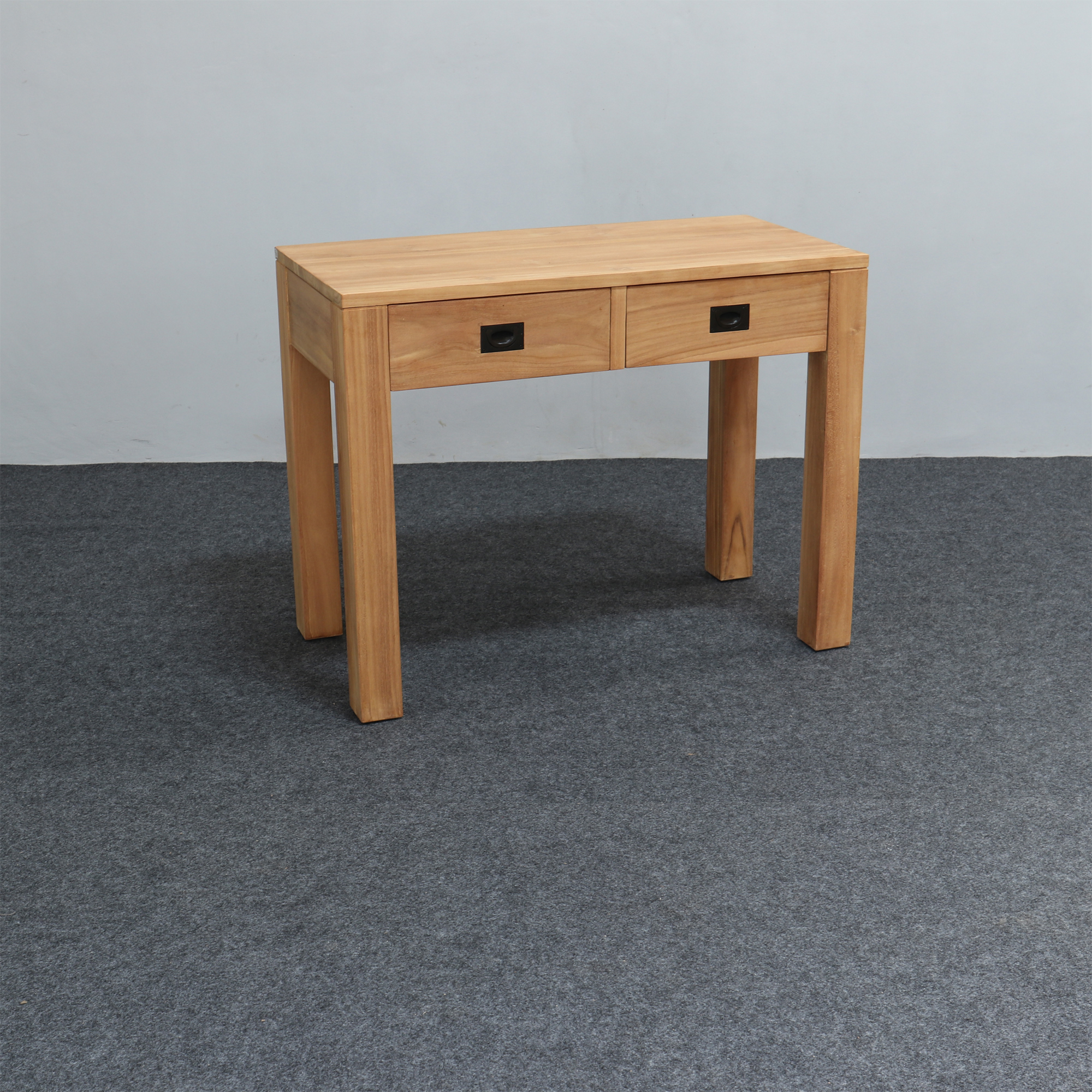 <p>Console bureau Teck (565)<br />100 x 50 x H 78 Cm<br />429,00 € T.T.C<br /><a href="/Article/4601?type=neuf" style="color:white;" target="_blank">Lien vers l&#39;article</a></p>