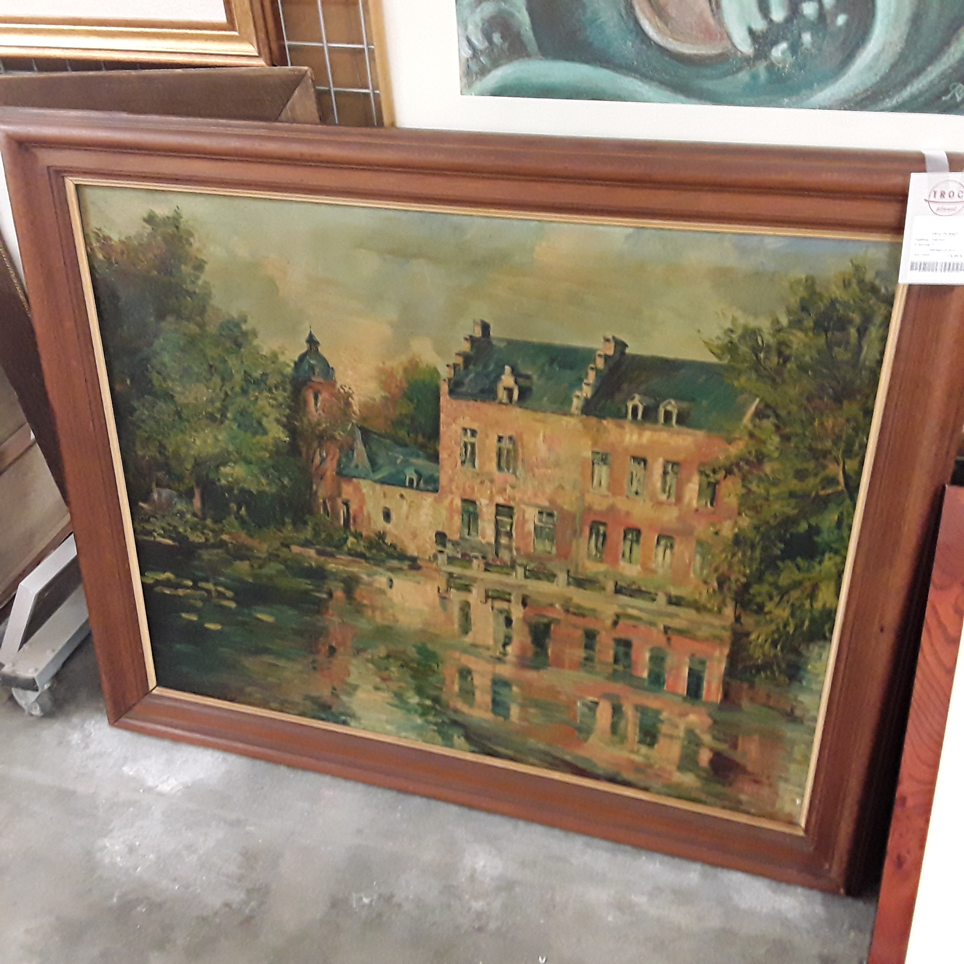 <p>Tableau manoir<br />!! abimé !!<br />60,00 € T.T.C<br /><a href="/Article/121914?type=depose" style="color:white;" target="_blank">Lien vers l&#39;article</a></p>