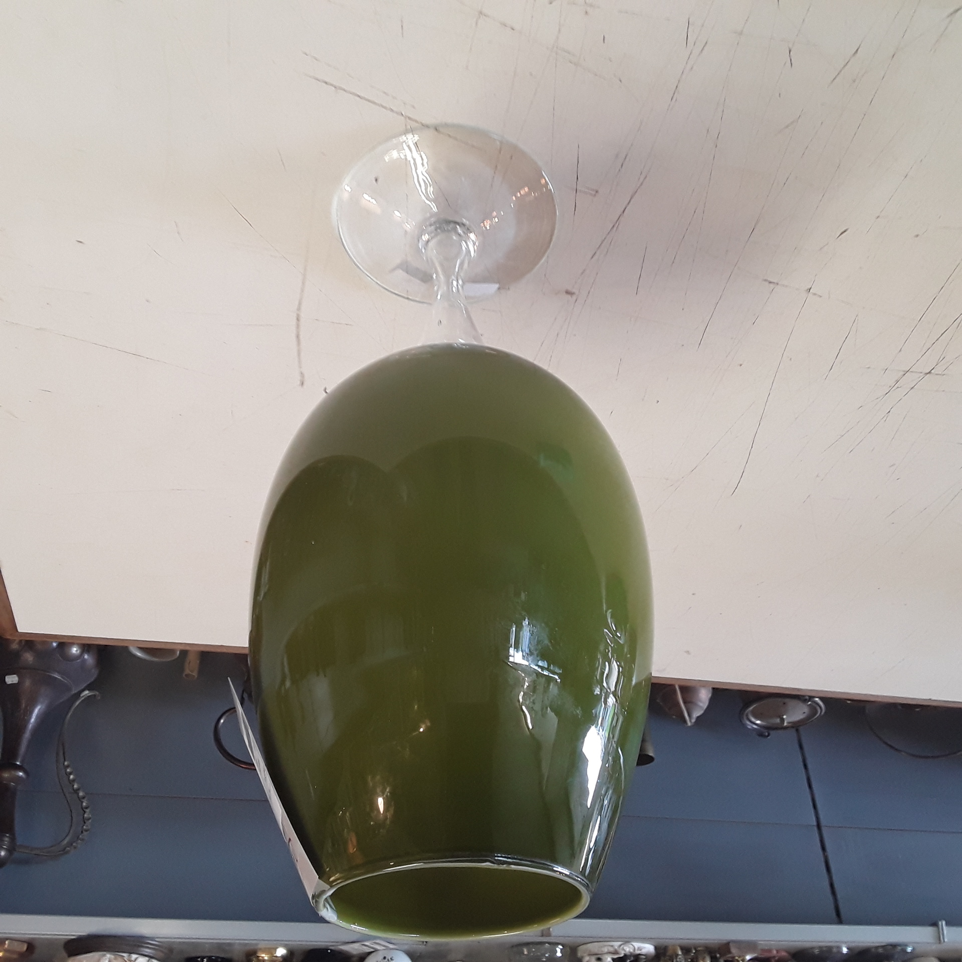 <p>Vase Gm vert<br />30,00 € T.T.C<br /><a href="/Article/121907?type=depose" style="color:white;" target="_blank">Lien vers l&#39;article</a></p>
