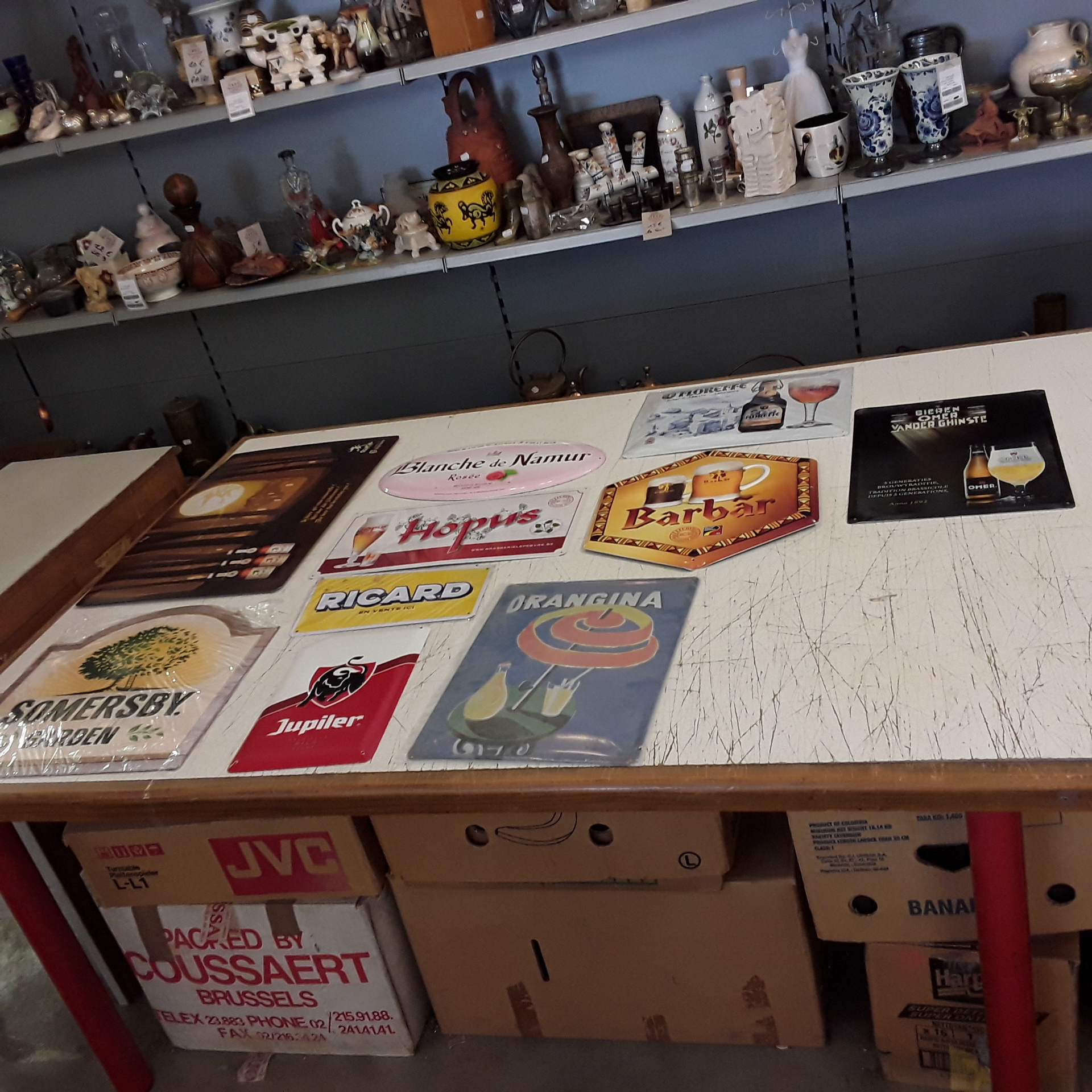 <p>Plaque Pub bière <br />20,00 € T.T.C<br /><a href="/Article/121863?type=depose" style="color:white;" target="_blank">Lien vers l&#39;article</a></p>