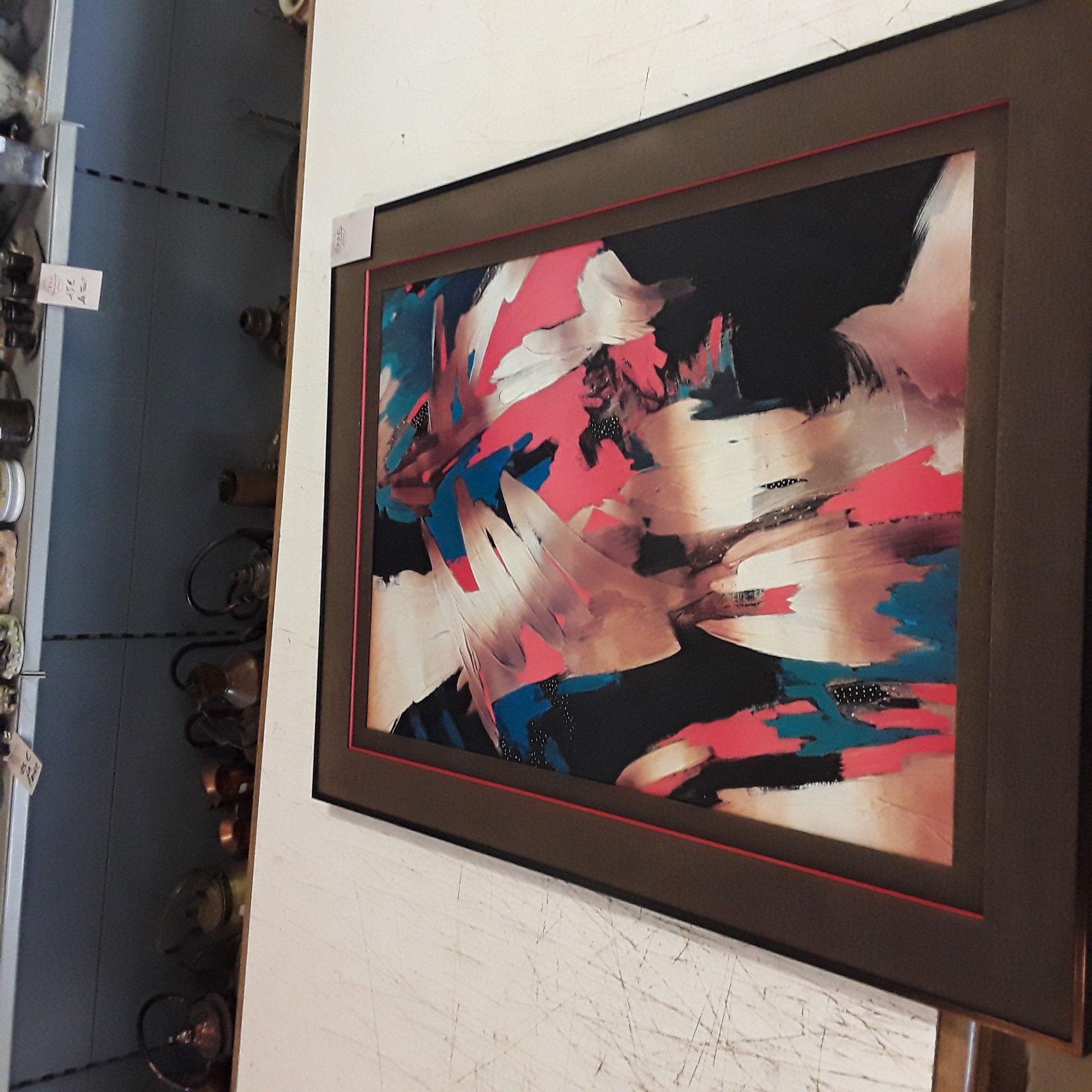 <p>Peinture Acrylique technique <br />mix  plusieurs couleurs<br />40,00 € T.T.C<br /><a href="/Article/124019?type=depose" style="color:white;" target="_blank">Lien vers l'article</a></p>