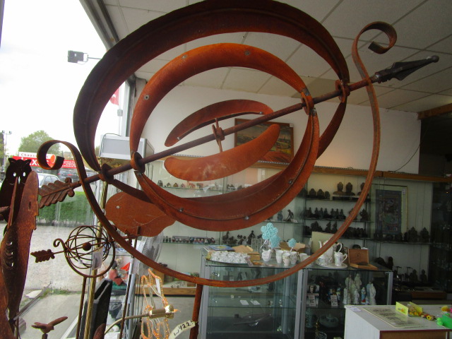 <p>Armillary spinner large<br />w4223a-ru-ht<br />89,00 € T.T.C<br /><a href="/Article/3363?type=neuf" style="color:white;" target="_blank">Lien vers l&#39;article</a></p>